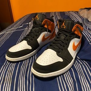 Size 11.5 Jordan 1’s